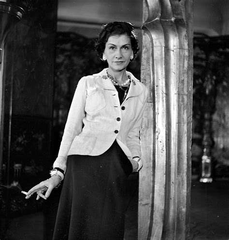 quand est né coco chanel|que représente Coco Chanel.